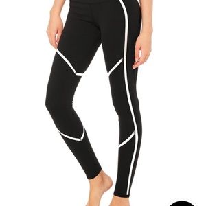 ALO Yoga High Waist Leggings - like new